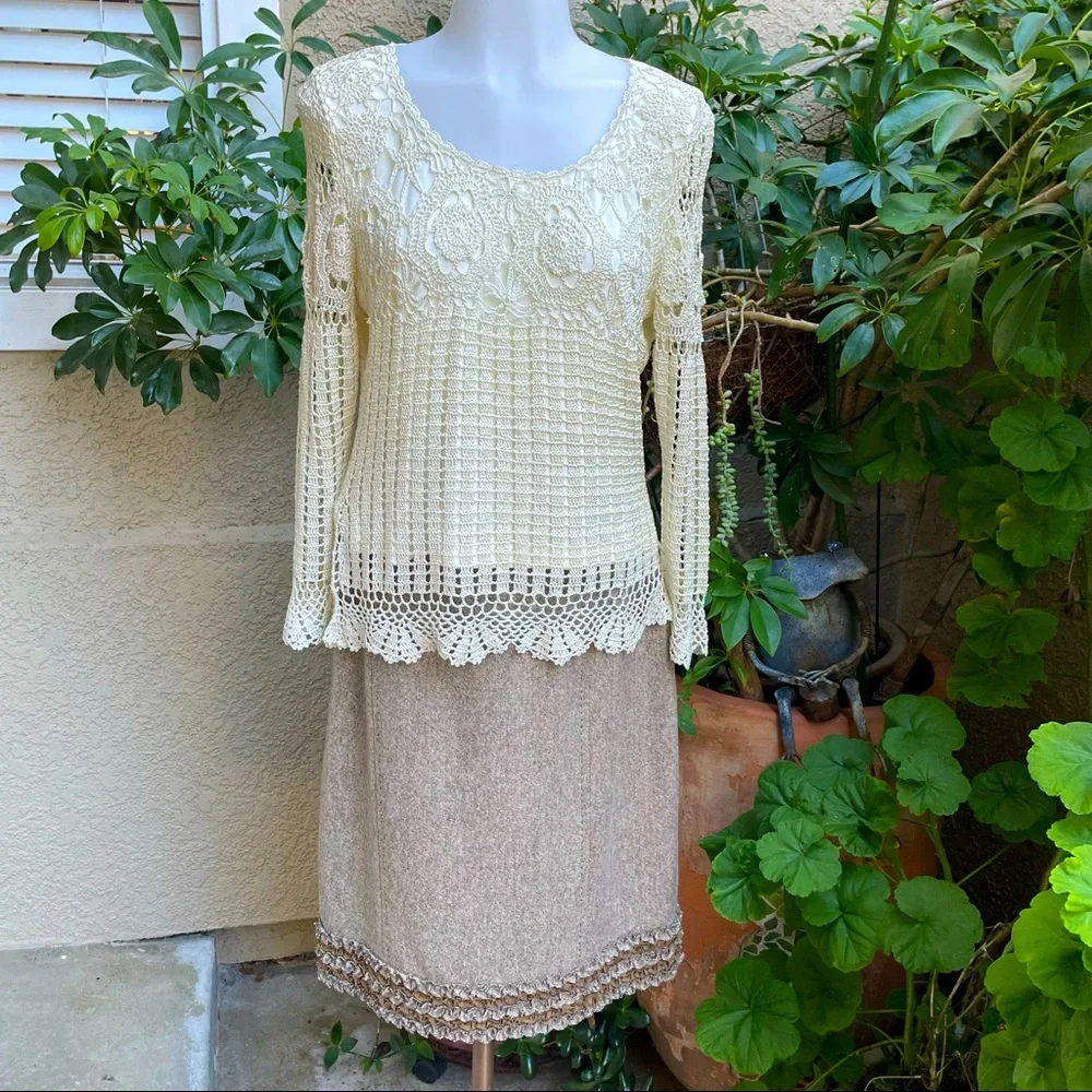New multicolored SoCa St. John wool skirt